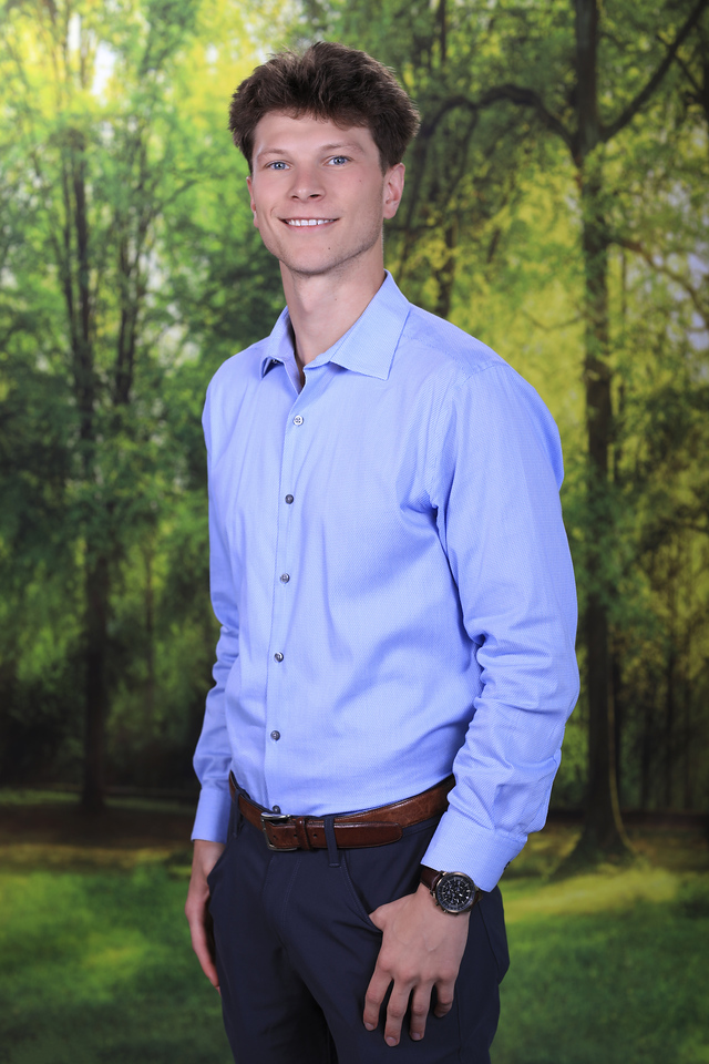 Payton Egloff - Hines Headshot.jpg